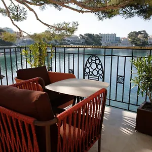 https://splendid-hotel.fr-provencehotel.com